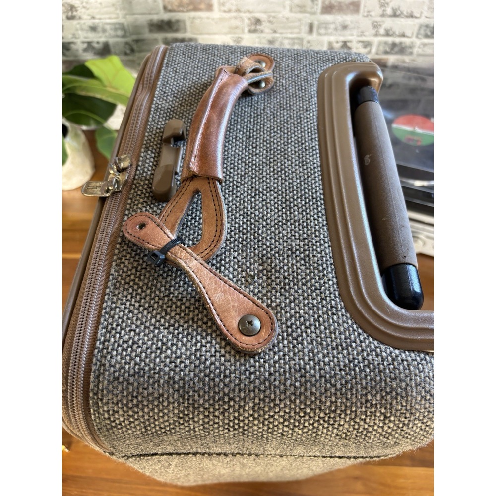 Vintage Hartmann Tweed Leather⭐️24x15 Wheeled Rolling Upright Suitcase Luggage⭐️ - Picture 6 of 14